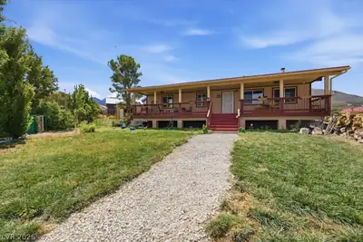 78 Pine Road Cold Creek, NV 89124