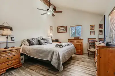 78 Pine Road Bedroom