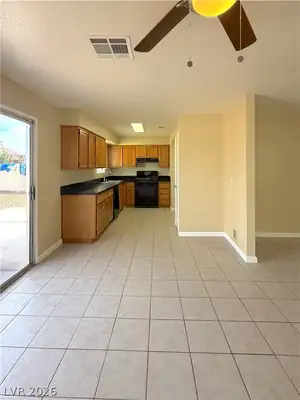 601 Avon Avenue Dining Area