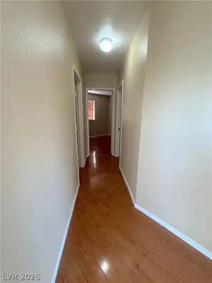 601 Avon Avenue Hallway