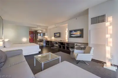 4381 West Flamingo Road 3418 Studio