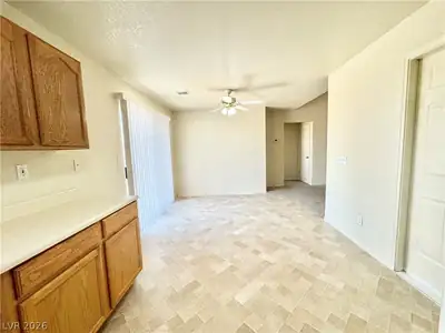 1040 Marne Court C Dining Area