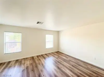 261 DIZZY PETUNIA Court Bedroom