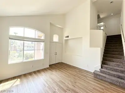 261 DIZZY PETUNIA Court Entrance Foyer