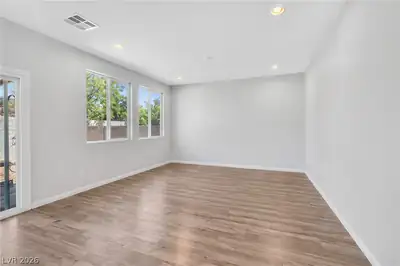2110 Stone Well Road Living Room
