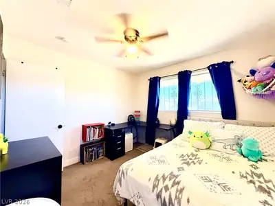 1101 Tamerack Avenue Bedroom