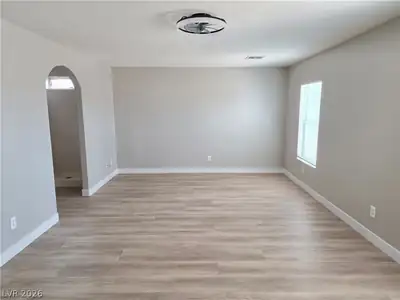 5063 El Castano Avenue Primary Bedroom