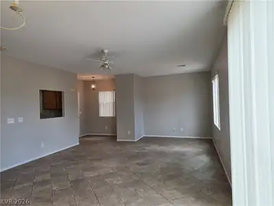 5063 El Castano Avenue Living Room