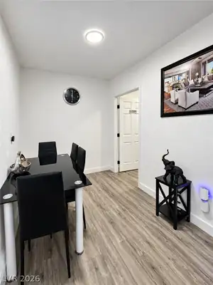 4125 East Harmon Avenue, Las Vegas, NV 89121 Dining Area