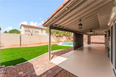 6321 Eagle Pass Court, North Las Vegas, NV 89084 Patio