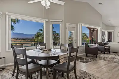 744 Pinnacle Court Dining Area