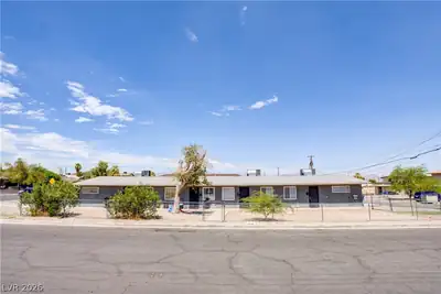 702 North 10th Street, Las Vegas