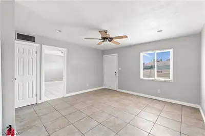 702 North 10th Street Living Room