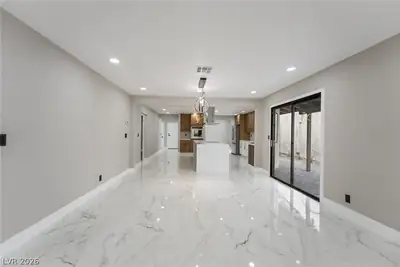 3420 Calle De Corrida Dining Area