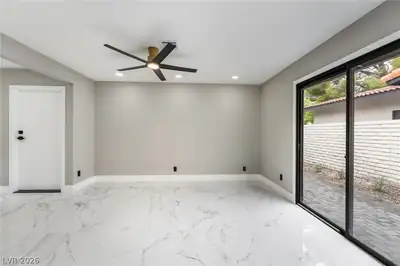 3420 Calle De Corrida Living Room