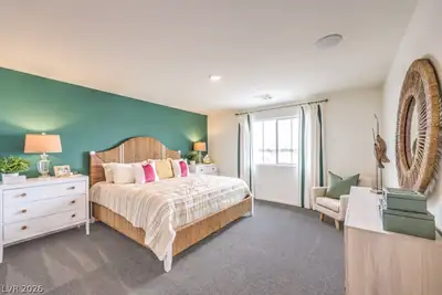 1086 Saffron Toucan Lane Primary Bedroom