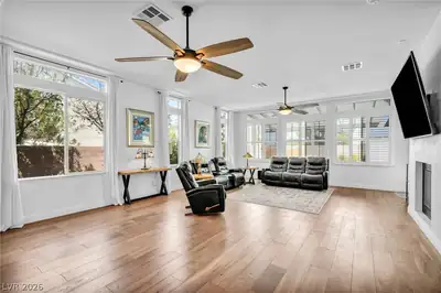 7850 Carolyn Lee Street Living Room