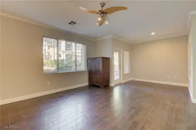 2900 Sunridge Heights Parkway 1613 Living Room
