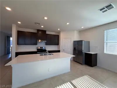 7056 Dandelion Park Avenue Kitchen