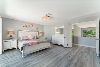 6250 West Flamingo Road 37 Bedroom
