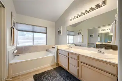 5524 Merriweather Drive Primary Bathroom