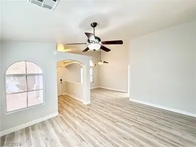5081 North West Valero Court Living Room