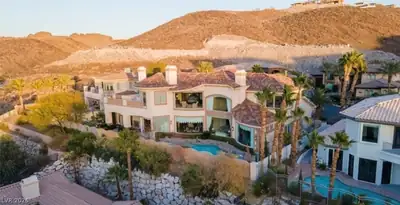 777 Clove Court 