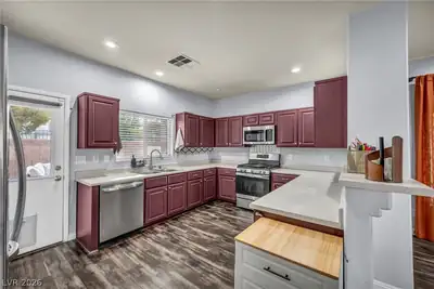 4804 Longshot Drive Kitchen