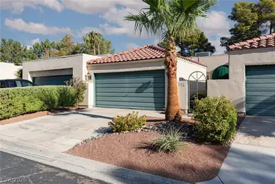 2882 Bridgepointe Drive, Las Vegas