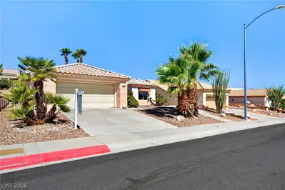 2821 Hanging Rock Drive, Las Vegas