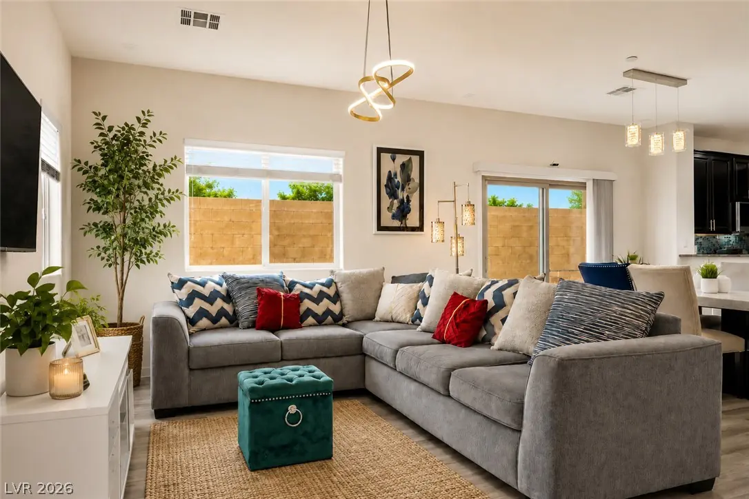 7605 Reveal Court