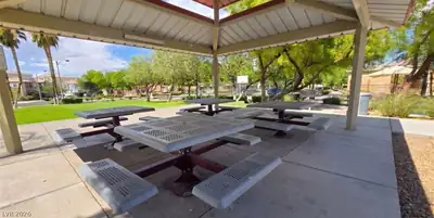7605 Reveal Court Patio