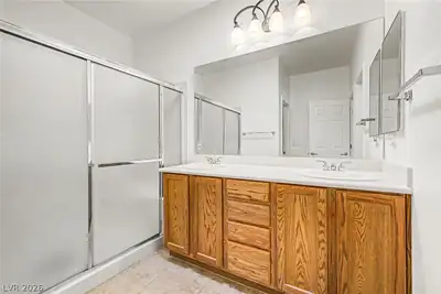 2180 Cumberland Hill Drive Primary Bathroom