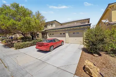 4104 Lancaster Falls Avenue, North Las Vegas