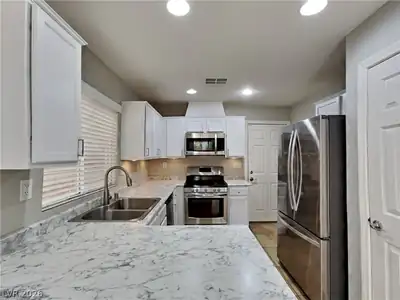 7954 Carmel Heights Avenue Kitchen