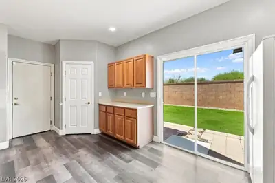 9466 Marshall Creek Street Dining Area