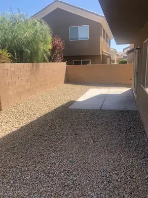 298 FAIRWAY WOODS Drive Yard