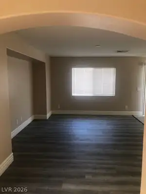 298 FAIRWAY WOODS Drive Living Room