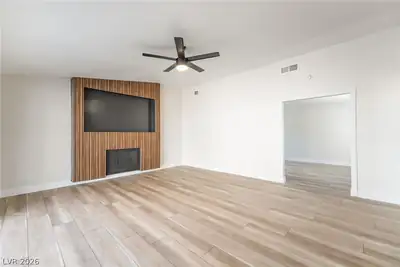 3926 Arizona Avenue Living Room