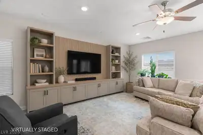 383 Winter Dove Avenue Living Room