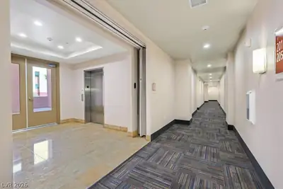 59 East Agate Avenue 206 Lobby