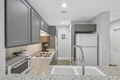 59 East Agate Avenue 206 Kitchen