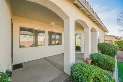 2716 Thomasville Avenue Patio