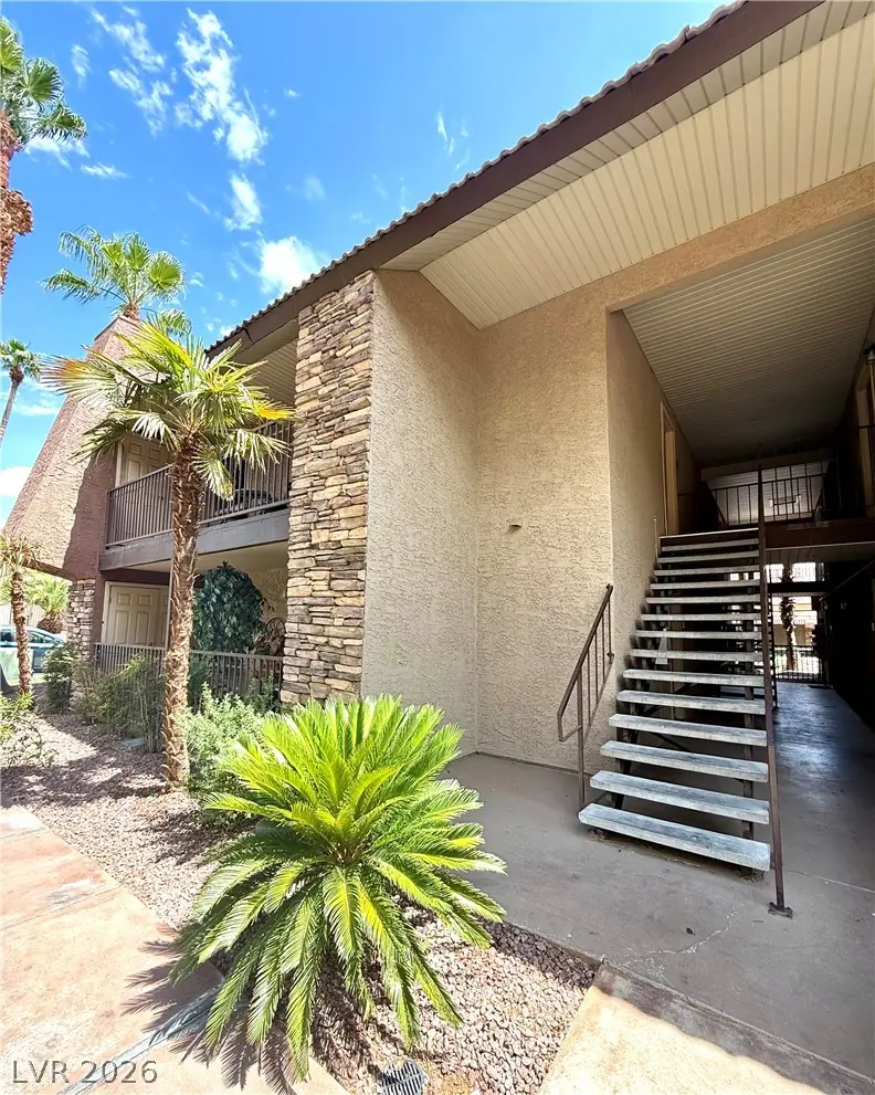 5041 RIVER GLEN Drive 94