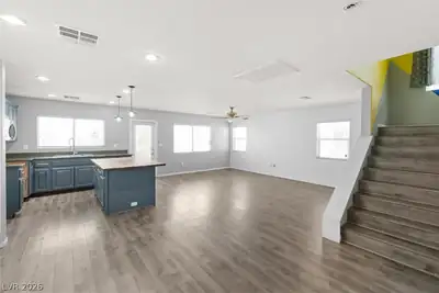 10883 Hawthorne Berry Street Living Room