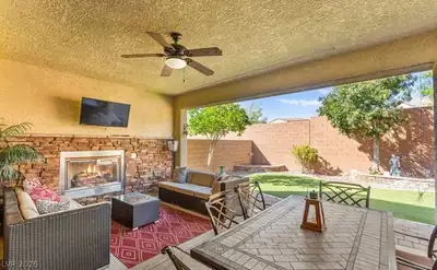 2808 Shadows Edge Court Patio