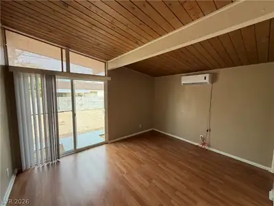 4512 Exposition Avenue Primary Bedroom