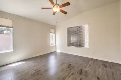 3034 Paseo Hills Way Primary Bedroom