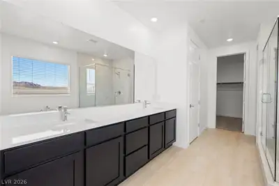 1638 Amalfi Arches Place Primary Bathroom