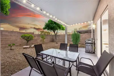 9062 Mackanos Avenue Patio